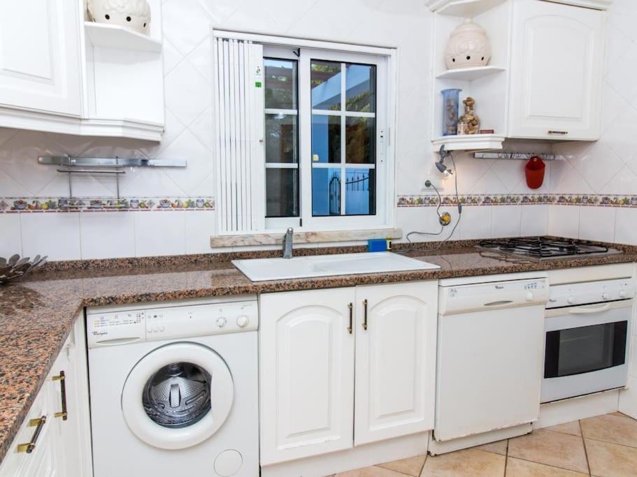Villa Jóia da Galé by Stay-ici, Algarve Holiday Rental Albufeira Extérieur photo